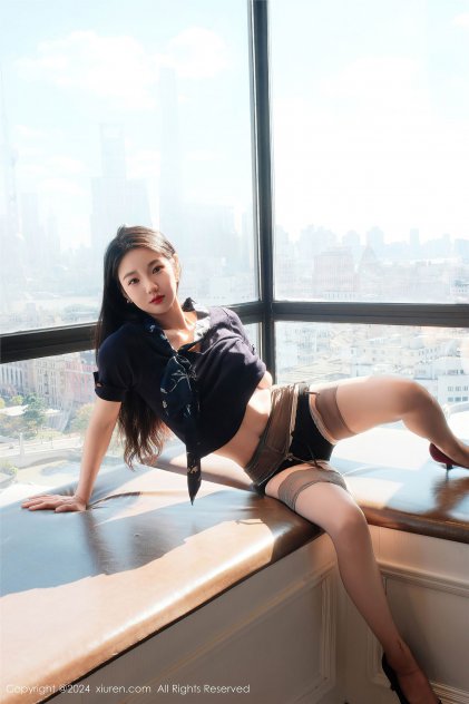 捆绑白丝jk震动捧娇喘视频海报